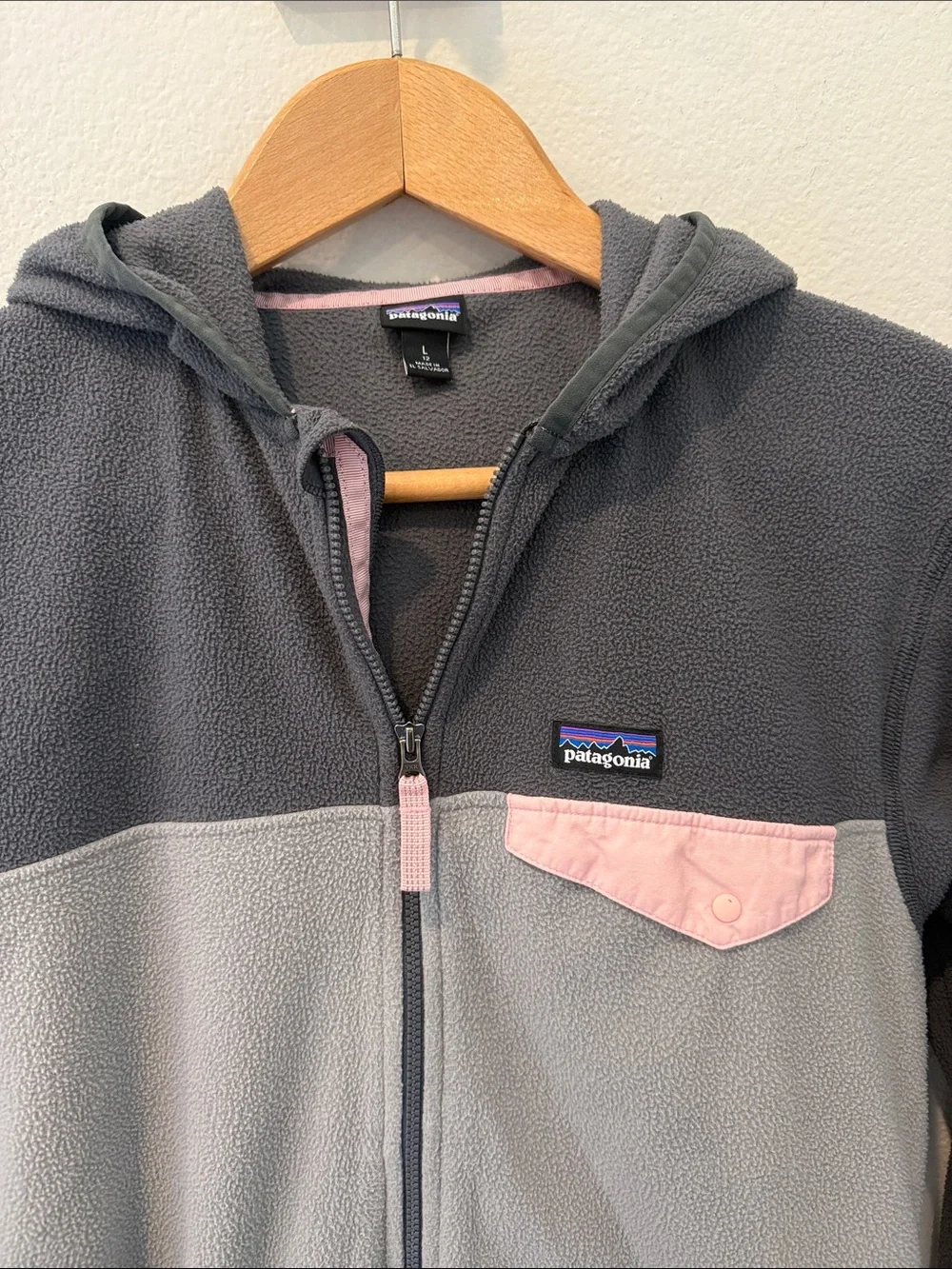 Patagonia Micro D SnapT Two-Tone Gray & Pink Kids Fleece Zip Hoodie Size Large